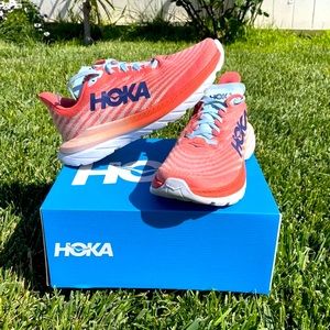 Women’s Hoka Sneakers